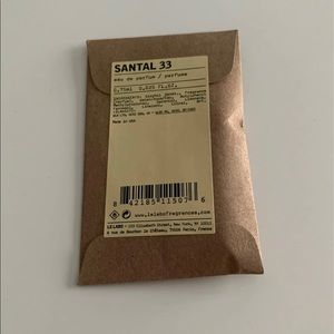 le labo santal 33 sample